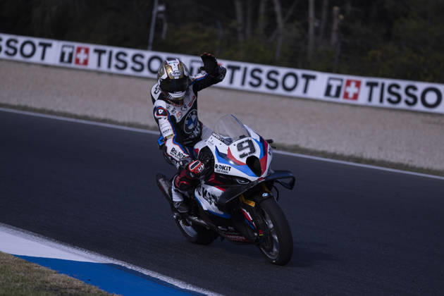 October 11, 2026, Cascais, Lisboa, Portugal: ESTORIL, PORTUGAL - OCTOBER 11: Danilo Petricci of Italy and Rokit BMW Motored WorldSBK Team competes during the Race 2 during day three of the World Superbikes Estoril Round at Circuito Estoril on October 11, 2026 in Estoril, Portugal Cascais Portugal - ZUMAl192 20261011_zsp_l192_181 Copyright: xMiguelxLemosx
