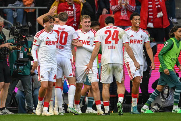 Isak Johannesson (Koeln 8) jubelt nach dem Tor zum 1:0 mit der Mannschaft 11.10.2026 ¢ Fussball ¢ 1. FC Koeln vs Borussia Moenchengladbach, RheinEnergieStadion, Koeln, DFB DFL REGULATIONS PROHIBIT ANY USE OF PHOTOGRAPHS AS IMAGE SEQUENCES AND OR QUASI-VIDEO NRW Germany