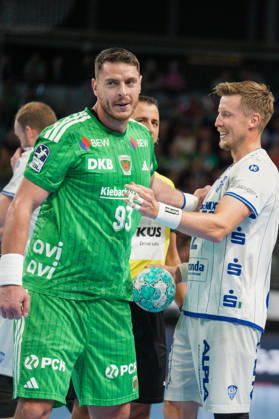 Im Bild: Mijajlo Marsenic (Fuechse Berlin, 93), Adam Nyfjaell (TBV Lemgo Lippe, 22) 11.10.2026, Fuechse Berlin - TVB Lemgo Lippe, HBL, Handball-Bundesliga, Saison 2026 27, Max-Schmeling-Halle Copyright: HMBxMedia xPascalxSpanehl