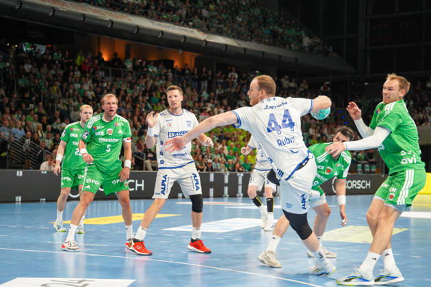 Im Bild: torschuss, Lenny Rubin (TBV Lemgo Lippe, 44) 11.10.2026, Fuechse Berlin - TVB Lemgo Lippe, HBL, Handball-Bundesliga, Saison 2026 27, Max-Schmeling-Halle Copyright: HMBxMedia xPascalxSpanehl