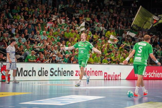 Im Bild: Matthes Langhoff (Fuechse Berlin, 25), , Tor, Treffer, Jubel, Torjubel, Freude, Begeisterung, feiert, jubelt 11.10.2026, Fuechse Berlin - TVB Lemgo Lippe, HBL, Handball-Bundesliga, Saison 2026 27, Max-Schmeling-Halle Copyright: HMBxMedia xPascalxSpanehl
