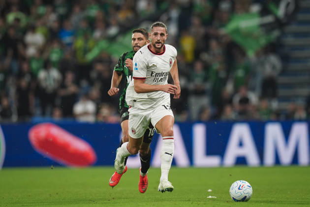 Milan s Adrien Rabiot fights for the ball with Sassuolo™s Domenico Berardi during the Serie A soccer match between Sassuolo and Milan at the Mapei Stadium in Reggio Emilia, north Italy - Sunday, October 11, 2026 - Copyright: xMassimoxPaolone LaPressex