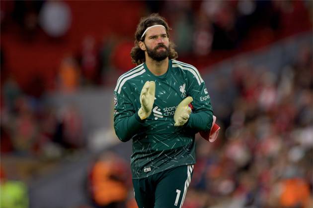 RECORD DATE NOT STATED Football - FA Premier League - Liverpool FC v Manchester City FC LIVERPOOL, ENGLAND - Sunday, October 11, 2026: Liverpool s goalkeeper Alisson Becker applauds the supporters after the FA Premier League match between Liverpool FC and Manchester City FC at Anfield. Manchester City won 3-0. (Photo by David Rawcliffe Propaganda) LIVERPOOL Anfield MERSEYSIDE ENGLAND  Copyright: xDavidxRawcliffex 2026-10-11-Liverpool_v_Man_City-137