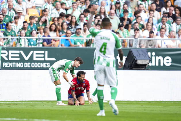 October 11, 2026, Sevilla, Sevilla, Spain: Ruben Garcia of CA Osasuna laments during the Spanish league, LaLiga EA Sports, football match played between Real Betis and CA Osasuna at La Cartuja stadium on October 11, 2026, in Sevilla, Spain. Real Betis V CA Osasuna - LaLiga EA Sports  - ZUMAa181 20261011_zaa_a181_198 Copyright: xJoaquinxCorcherox