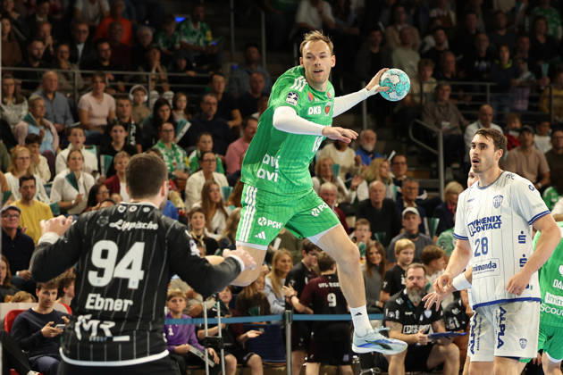 11.10.2026, xBHAx, Handball, Opel HBL, Saison 2026 2027, 1.HBL, Füchse Berlin - TBV Lemgo Lippe, Max-Schmeling-Halle: Domenico Ebner (TBV Lemgo Lippe, 94) gegen Mathias Gidsel (Füchse Berlin, 19) Berlin Deutschkand