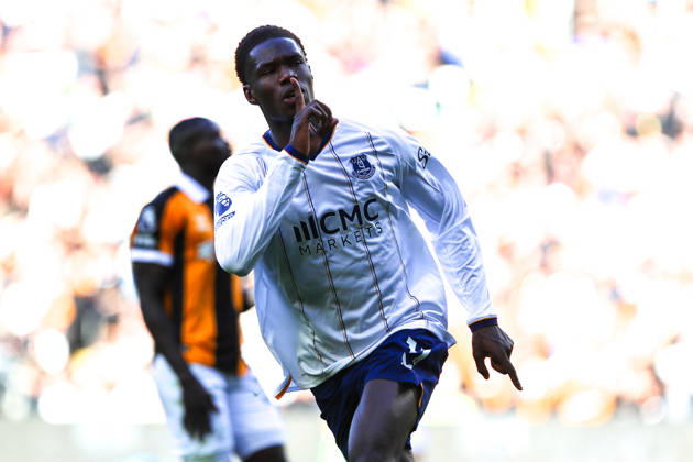 KINGSTON UPON HULL, ENGLAND, OCTOBER 11: Thierno Barry of Everton FC celebrates scoring his teams second goal during a Premier League 2026-27 match between Hull City and Everton FC at the MKM Stadium on October 11, 2026 in Kingston Upon Hull, England. (Photo by Zach Forster Sports Press Photo) Copyright: xZachxForster SportsxPressxPhotox Sportspressphoto_SPR252530
