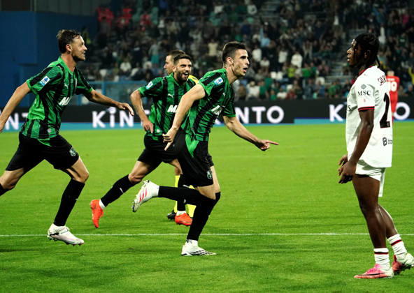 Foto IPP Albano Angilletta Reggio Emilia 11 10 2026 Calcio Campionato di serie A 2026 2027 Sassuolo - Milan nella foto: Cas Odenthal esulta per il gol Italy Photo Press World Copyright italy ITALY  Copyright: xR4924_italyphotopressx