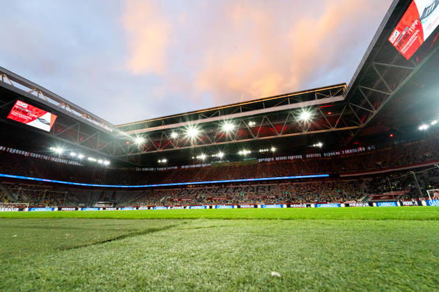 Deutschland: 3. Liga 2026 2027 Fortuna Düsseldorf vs. SC Verl 8. Spieltag 12.10.2026 Merkur Spiel-Arena (Nordrhein-Westfalen) Stadion, Gesamtansicht Überblick Copyright: xCelinaxLeiersx