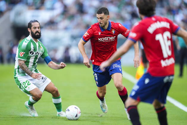October 11, 2026, Sevilla, Sevilla, Spain: Raul Garcia of CA Osasuna and Francisco Alarcon Isco of Real Betis Balompie in action during the Spanish league, LaLiga EA Sports, football match played between Real Betis and CA Osasuna at La Cartuja stadium on October 11, 2026, in Sevilla, Spain. Sevilla Spain - ZUMAa181 20261011_zaa_a181_200 Copyright: xJoaquinxCorcherox