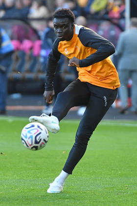 Hull City v Everton, Premier League Hull City forward Robinio Vaz (47) warms up before the Premier League match between Hull City and Everton at the MKM Stadium, Kingston upon Hull, UK on 11 October 2026. Kingston upon Hull MKM Stadium East Riding of Yorkshire UK Editorial use only DataCo restrictions apply See www.football-dataco.com , Copyright: xIanxLyallx PSI-24983-0116