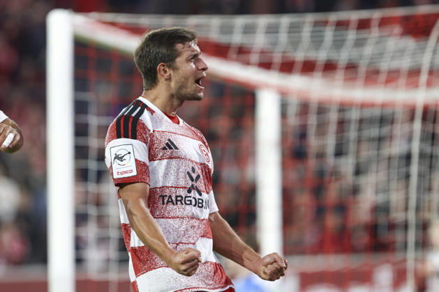 Tim Oberdorf (Fortuna Duesseldorf) Torjubel, jubelt nach seinem Treffer zum 1:0 waehrend des Spiels der 3. Liga zwischen Fortuna Duesseldorf und SC Verl, Merkur Spiel-Arena am 11. October 2026 in Duesseldorf, Deutschland. (Foto von Oliver Kaelke DeFodi Images) +++ Tim Oberdorf (Fortuna Duesseldorf) celebrates after scoring his team s first goal during the 3. Liga match between Fortuna Duesseldorf and SC Verl at Merkur Spiel-Arena on October 11, 2026 in Dusseldorf, Germany. (Photo by Oliver Kaelke DeFodi Images) DFB DFL REGULATIONS PROHIBIT ANY USE OF PHOTOGRAPHS AS IMAGE SEQUENCES AND OR QUASI-VIDEO. (Photo by Oliver Kaelke DeFodi Images) -
