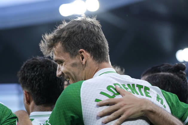 October 11, 2026, Sevilla, Sevilla, Spain: Diego Llorente of Real Betis Balompie celebrates a goal during the Spanish league, LaLiga EA Sports, football match played between Real Betis and CA Osasuna at La Cartuja stadium on October 11, 2026, in Sevilla, Spain. Real Betis V CA Osasuna - LaLiga EA Sports - ZUMAa181 20261011_zaa_a181_277 Copyright: xJoaquinxCorcherox