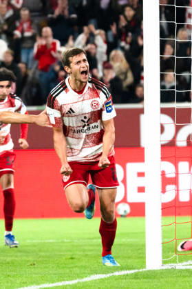 Deutschland: 3. Liga 2026 2027 Fortuna Düsseldorf vs. SC Verl 8. Spieltag 12.10.2026 Merkur Spiel-Arena (Nordrhein-Westfalen) Tor zum 1:0 durch Tim Oberdorf (Fortuna Dusseldorf, 15) Jubel Freude Emotionen Torjubel Erik Wekesser (Fortuna Dusseldorf, 7) Copyright: xCelinaxLeiersx