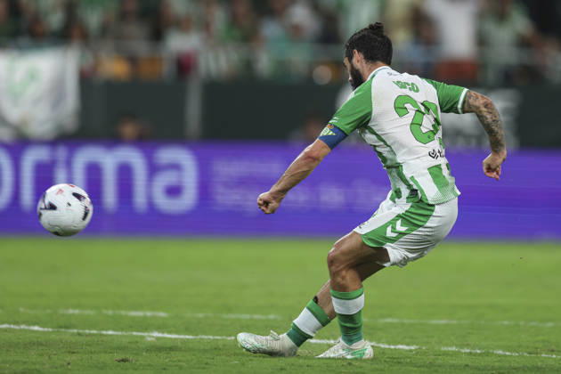 ESP: Real Betis - CA Osasuna. La Liga EA Sports. Matchday 8. Isco Alarcon of Real Betis during the La Liga EA Sports match between Real Betis and CA Osasuna played at La Cartuja Stadium on Oct 11, 2026 in Sevilla, Spain. kpng Copyright: xAntonioxPozox xPRESSINPHOTOx AP_2627_BET_OSA_055
