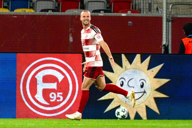 Deutschland: 3. Liga 2026 2027 Fortuna Düsseldorf vs. SC Verl 8. Spieltag 12.10.2026 Merkur Spiel-Arena (Nordrhein-Westfalen) Tor zum 2:1 durch Jorrit Hendrix (Fortuna Dusseldorf, 8) Jubel Freude Emotionen Torjubel Anas Slimani (Fortuna Dusseldorf, 34) Copyright: xCelinaxLeiersx