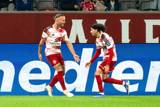 Deutschland: 3. Liga 2026 2027 Fortuna Düsseldorf vs. SC Verl 8. Spieltag 12.10.2026 Merkur Spiel-Arena (Nordrhein-Westfalen) Tor zum 2:1 durch Jorrit Hendrix (Fortuna Dusseldorf, 8) Jubel Freude Emotionen Torjubel Anas Slimani (Fortuna Dusseldorf, 34) Copyright: xCelinaxLeiersx