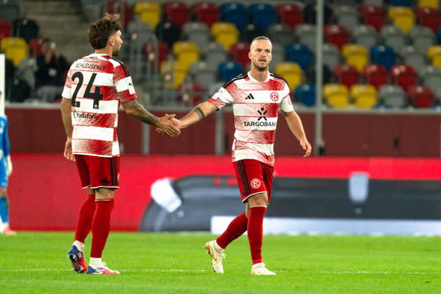 Deutschland: 3. Liga 2026 2027 Fortuna Düsseldorf vs. SC Verl 8. Spieltag 12.10.2026 Merkur Spiel-Arena (Nordrhein-Westfalen) Tor zum 2:1 durch Jorrit Hendrix (Fortuna Dusseldorf, 8) Jubel Freude Emotionen Torjubel Fabian Schleusener (Fortuna Dusseldorf, 24) Copyright: xCelinaxLeiersx