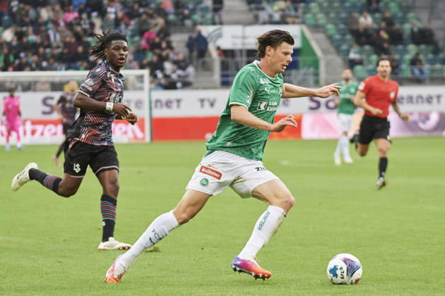 Brack Super League 2026 2027 FC St. Gallen 1879 vs. FC Lausanne St. Gallen, Schweiz St. Gallen, Schweiz, 11. Oktober 2026. Andrin Hunziker während des Brack Super League Spiels FC St. Gallen 1879 gegen FC Lausanne-Sport in St. Gallen.