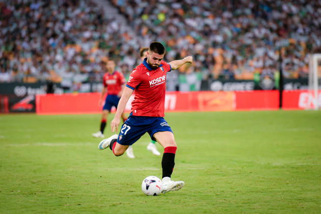 ESP: LaLiga EA Sports Real Betis v CA Osasuna Inigo Arguibide of Osasuna during LaLiga EA Sports match between Real Betis v CA Osasuna played at Benito Villamarin Stadium, Seville on October 11 2026 in Spain Spain Soccer Copyright: xAgenciaxLOFx