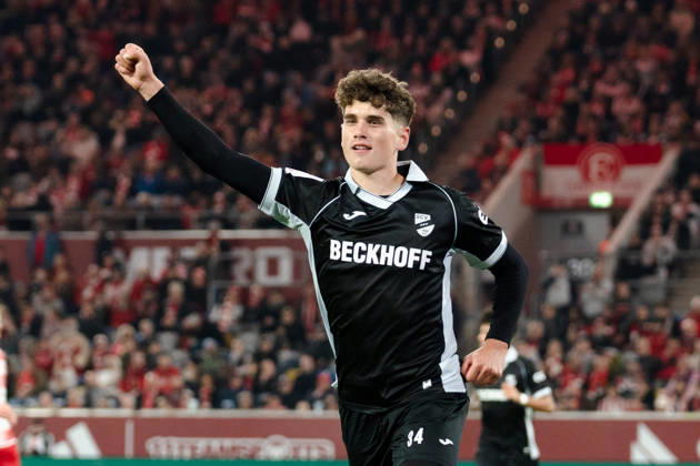 Deutschland: 3. Liga 2026 2027 Fortuna Düsseldorf vs. SC Verl 8. Spieltag 12.10.2026 Merkur Spiel-Arena (Nordrhein-Westfalen) Tor zum 2:2 durch Janne Berner (SC Verl, 34) Jubel Freude Emotionen Torjubel Copyright: xCelinaxLeiersx