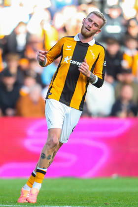 Hull City v Everton, Premier League Oliver McBurnie Of Hull City during the Hull City v Everton Premier League match at the MKM Stadium, Hull, England on 11 October 2026 Credit: Lee Keuneke Every Second Media Editorial use only. All images are copyright Every Second Media Limited. No images may be reproduced without prior permission. All rights reserved. Premier League and Football League images are subject to licensing agreements with Football DataCo Limited. see https: www.football-dataco.com Copyright: xIMAGO EveryxSecondxMediax ESM-2204-0106 LeexKeunekex xEveryxSecondxMediax
