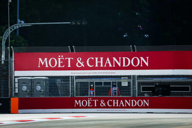 F1 - SINGAPORE GRAND PRIX 2026 Moet & Chandon branding sponsor during the 2026 Formula 1 Singapore Grand Prix, 17th round of the 2026 Formula One World Championship, WM, Weltmeisterschaft from October 9 to 11, 2026 on the Marina Bay Street Circuit, in Singapore, Singapore - SingaporeSingapore Copyright: xFLORENTxGOODENx