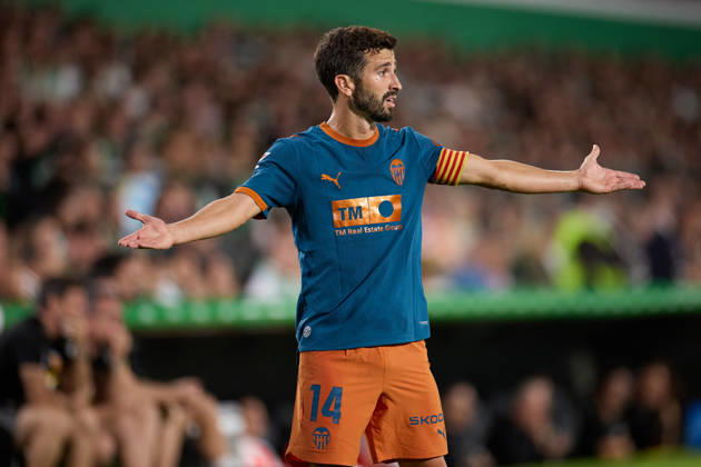 October 11, 2026, Santander, Cantabria, Spain: Jose Gaya of Valencia CF reacts during the LaLiga EA Sports match between Real Racing Club de Santander and Valencia CF at Campos de de El Sardinero on October 11, 2026, in Santander, Spain. Santander Spain - ZUMAa181 20261011_zaa_a181_356 Copyright: xRicardoxLarreinax