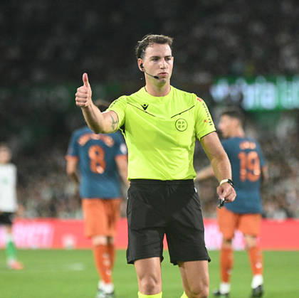 ESP: LaLiga EA Sports Racing Santander v Valencia CF Luis Bestard Servera referee during LaLiga EA Sports between Racing Santander v Valencia CF played at Campos de de El Sardinero Stadium in Cantabria on October 11, 2026 in Spain Spain Futbol Copyright: xAgenciaxLOFx