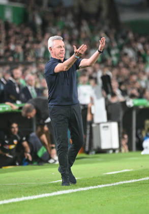 ESP: LaLiga EA Sports Racing Santander v Valencia CF Javier Aguirre of Valencia CF during LaLiga EA Sports between Racing Santander v Valencia CF played at Campos de de El Sardinero Stadium in Cantabria on October 11, 2026 in Spain Spain Futbol Copyright: xAgenciaxLOFx