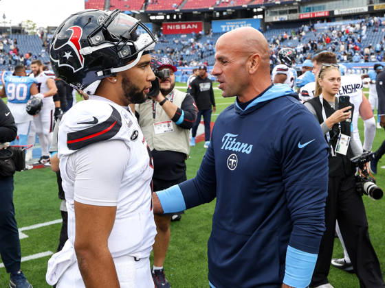 Oct 11, 2026; Nashville, TN, USA; Tennessee Titans head coach Robert Saleh talks with Houston Texans quarterback C.J. Stroud (7) on the field following the NFL, American Football Herren, USA regular season game between the Houston Texans and Tennessee Titans at Nissan Stadium. Mandatory Credit: -Cal Media Nashville USA - ZUMAc04_ 20261011_zma_c04_075 Copyright: xStephenxFurstx