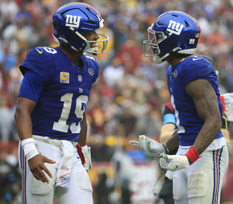 October 11, 2026: New York Giants QB 19 Jameis Winston and New York Giants WR 1 Malik Nabers celebrate a touchdown during the Washington Commanders game against the New York Giants at Northwest Stadium in Landover, MD. CSM NFL, American Football Herren, USA 2026: Washington Commanders Vs New York Giants OCT 11 - ZUMAc04_ 20261011_zma_c04_109 Copyright: xJustinxCooperx