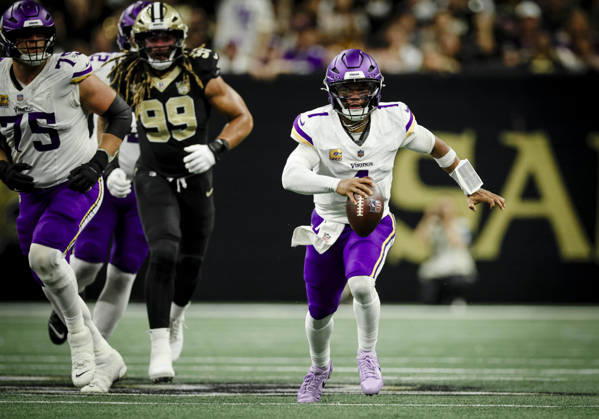 NEW ORLEANS, LA - OCTOBER 11: Kyler Murray 1 of the Minnesota Vikings runs with the ball against the New Orleans Saints during the second half of a game at Caesars Superdome on October 11, 2026, in New Orleans, Louisiana. (Photo by Derick Hingle Icon Sportswire) NFL, American Football Herren, USA OCT 11 Vikings at Saints EDITORIAL USE ONLY Icon126261011029