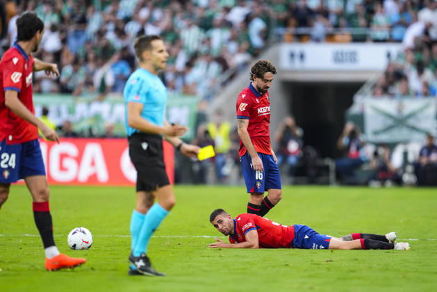 October 11, 2026, Sevilla, Sevilla, Spain: Unai Santos of CA Osasuna looks on during the Spanish league, LaLiga EA Sports, football match played between Real Betis and CA Osasuna at La Cartuja stadium on October 11, 2026, in Sevilla, Spain. Sevilla Spain - ZUMAa181 20261011_zaa_a181_250 Copyright: xJoaquinxCorcherox
