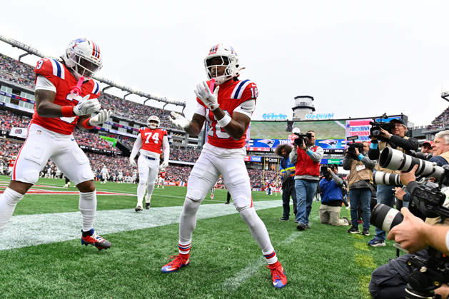 Oct 11, 2026; Foxborough, MA, USA; New England Patriots wide receiver Kyle Williams (18) celebrates a touchdown against the Las Vegas Raiders during the second half at Gillette Stadium. Mandatory Credit: -Cal Media NFL, American Football Herren, USA 2026: Raiders Vs Patriots OCT 11  - ZUMAc04_ 20261011_zma_c04_163 Copyright: xEricxCanhax