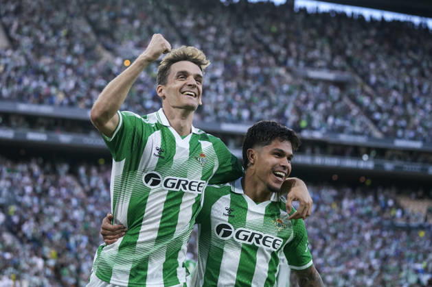 October 11, 2026, Sevilla, Sevilla, Spain: Diego Llorente of Real Betis Balompie celebrates a goal during the Spanish league, LaLiga EA Sports, football match played between Real Betis and CA Osasuna at La Cartuja stadium on October 11, 2026, in Sevilla, Spain. Sevilla Spain - ZUMAa181 20261011_zaa_a181_281 Copyright: xJoaquinxCorcherox