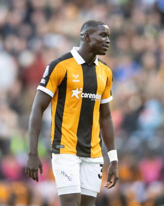 Hull City v Everton Premier League Nobel Mendy of Hull City during the Premier League match between Hull City and Everton at the MKM Stadium, Hull. 11 10 2026 UK Newspapers OUT Copyright: xMattxWilkinsonx FIL-24041-0276