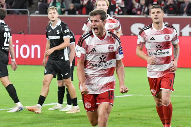 Tim Oberdorf (Duesseldorf 15) jubelt nach dem Tor zum 1:0 11.10.2026 ¢ Fussball ¢ Fortuna Duesseldorf vs SC Verl, Merkur Spiel-Arena, Duesseldorf, DFB DFL REGULATIONS PROHIBIT ANY USE OF PHOTOGRAPHS AS IMAGE SEQUENCES AND OR QUASI-VIDEO NRW Germany