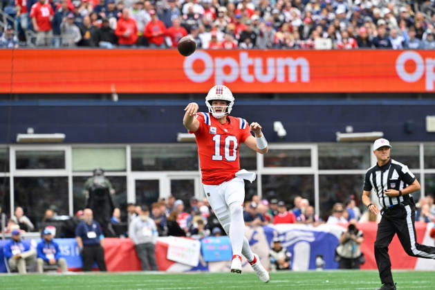 Oct 11, 2026; Foxborough, MA, USA; New England Patriots quarterback Drake Maye (10) throws a pass against the Las Vegas Raiders during the first half at Gillette Stadium. Mandatory Credit: -Cal Media Foxborough USA - ZUMAc04_ 20261011_zma_c04_147 Copyright: xEricxCanhax