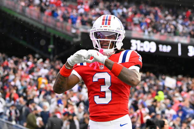 Oct 11, 2026; Foxborough, MA, USA; New England Patriots wide receiver DeMario Douglas (3) reacts to his touchdown against the Las Vegas Raiders during the second half at Gillette Stadium. Mandatory Credit: -Cal Media Foxborough USA - ZUMAc04_ 20261011_zma_c04_154 Copyright: xEricxCanhax