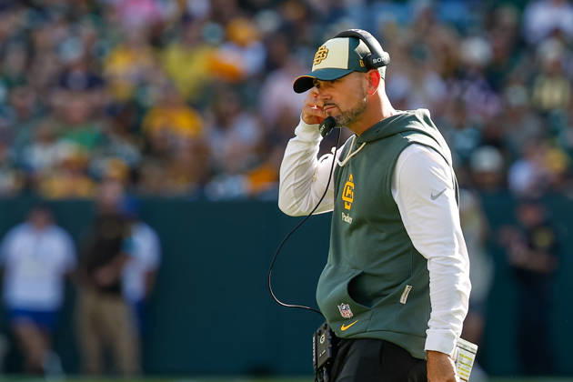 Oct 11, 2026; Green Bay, WI, USA; Green Bay Packers head coach Matt LaFleur during NFL, American Football Herren, USA game action against the Chicago Bears at Lambeau Field. Mandatory Credit: -Cal Media NFL 2026: Bears Vs Packers OCT 11  - ZUMAc04_ 20261011_zma_c04_289 Copyright: xDarrenxLeex