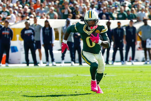 Oct 11, 2026; Green Bay, WI, USA; Green Bay Packers wide receiver Matthew Golden (0) runs after the catch during NFL, American Football Herren, USA game action against the Chicago Bears at Lambeau Field. Mandatory Credit: -Cal Media Green Bay USA - ZUMAc04_ 20261011_zma_c04_204 Copyright: xDarrenxLeex