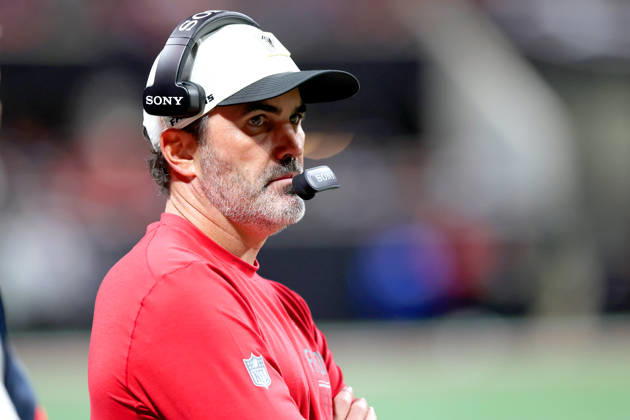 ATLANTA, GA - OCTOBER 11: Kevin Stefanski of the Atlanta Falcons looks on from the sidelines during the Sunday evening NFL, American Football Herren, USA game between the Atlanta Falcons and the Baltimore Ravens on October 11, 2026 at the Mercedes-Benz Stadium in Atlanta, Georgia. (Photo by David J. Griffin Icon Sportswire) NFL: OCT 11 Ravens at Falcons EDITORIAL USE ONLY Icon9532610110429