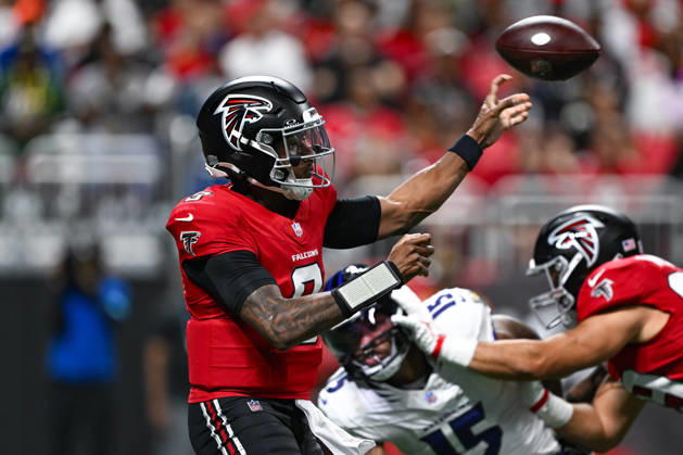 ATLANTA, GA - OCTOBER 11: Atlanta quarterback Michael Penix Jr. (9) passes the ball during the NFL, American Football Herren, USA game between the Baltimore Ravens and the Atlanta Falcons on October 11th, 2026 at Mercedes-Benz Stadium in Atlanta, GA. (Photo by Rich von Biberstein Icon Sportswire) NFL: OCT 11 Ravens at Falcons EDITORIAL USE ONLY Icon261011008