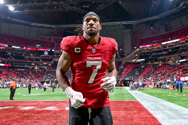 ATLANTA, GA - OCTOBER 11: Atlanta running back Bijan Robinson (7) reacts following the conclusion of the NFL, American Football Herren, USA game between the Baltimore Ravens and the Atlanta Falcons on October 11th, 2026 at Mercedes-Benz Stadium in Atlanta, GA. (Photo by Rich von Biberstein Icon Sportswire) NFL: OCT 11 Ravens at Falcons EDITORIAL USE ONLY Icon261011020