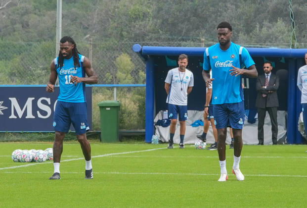SSC Napoli training session at Castelvolturno Benoit Badiashile of SSC Napoli During the pre-match training session for the Champions League game between Villarreal and Napoli at Castelvolturno on October 12, 2026. Castelvolturno Centro Sportivo SSC Napoli Campania ITALIA Copyright: xSalvatorexDexRosaxSalvatorexDexRosax DSC07252