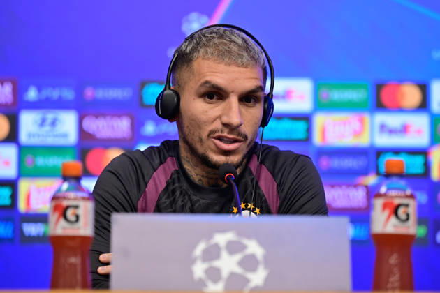 Ahead of Galatasaray v Barcelona - UEFA Champions League ISTANBUL, TURKIYE - OCTOBER 12: Galatasaray player Lucas Torreira answers journalists questions during a press conference, PK, Pressekonferenz at the Kemerburgaz Metin Oktay Training Facility ahead of the UEFA Champions League second week match between Galatasaray and Barcelona, in Istanbul, Turkiye, on October 12, 2026. Cem Tekkesinoglu Anadolu Istanbul Turkey. Editorial use only. Please get in touch for any other usage.  Copyright: x2026xAnadoluxCemxTekkesinoglux