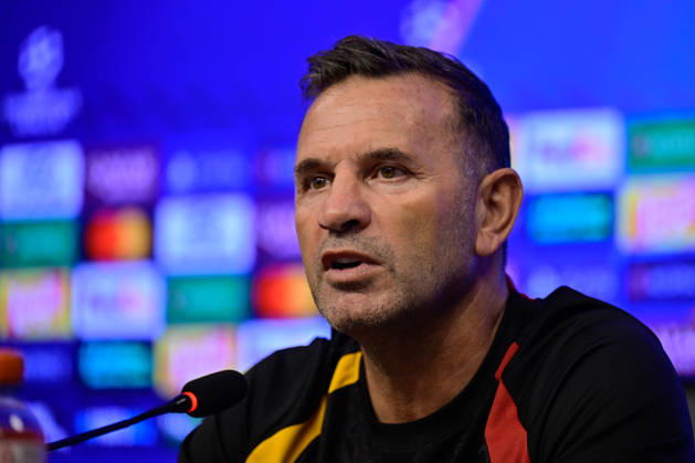 Ahead of Galatasaray v Barcelona - UEFA Champions League ISTANBUL, TURKIYE - OCTOBER 12: Galatasaray head coach Okan Buruk speaks during a press conference, PK, Pressekonferenz at the Kemerburgaz Metin Oktay Training Facilities in Istanbul, Turkiye, on October 12, 2026, ahead of the UEFA Champions League Matchday 2 clash between Galatasaray and Barcelona. Cem Tekkesinoglu Anadolu Istanbul Turkey. Editorial use only. Please get in touch for any other usage. Copyright: x2026xAnadoluxCemxTekkesinoglux