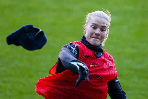 Soccer, training with the Norwegian women s national team in Oslo, Norway 20261012 Ada Stolsmo Hegerberg during a training session with Norway s women s national soccer team at Ullevaal Stadium ahead of the match against Romania. Photo: Fredrik Varfjell, NTB, Oslo, Norway. EDITORIAL USE ONLY. RESTRICTED USE FOR BETTING COMPANIES.  Copyright: xFredrikxVarfjellx xNTBx