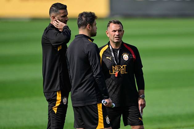 Galatasaray complete final training session in Istanbul ahead of Barcelona clash ISTANBUL, TURKIYE - OCTOBER 12: Galatasaray players complete their final training session ahead of their UEFA Champions League second-round match against Barcelona at the Kemerburgaz Metin Oktay Training Facility in Istanbul, Turkiye, on October 12, 2026. The training session, led by head coach Okan Buruk and open to the media for the first 15 minutes, began with warm-up exercises, continued with an 8-on-2 ball-possession drill and concluded with tactical preparations for the Barcelona match. Cem Tekkesinoglu Anadolu Istanbul Turkey. Editorial use only. Please get in touch for any other usage.  Copyright: x2026xAnadoluxCemxTekkesinoglux