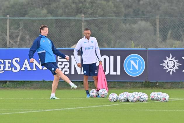 Foto IPP Felice De Martino Castel Volturno (Ce) 12 10 2026 Allenamento Napoli pre gara Champions League con il Villareal Nella foto: Scott McTominay Italy Photo Press World Copyright Castel Volturno italy ITALY  Copyright: xR4924_italyphotopressx